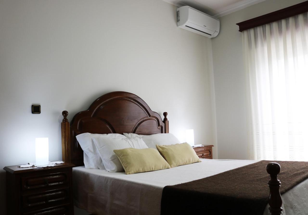 Alojamento Correia Caldelas Ngoại thất bức ảnh